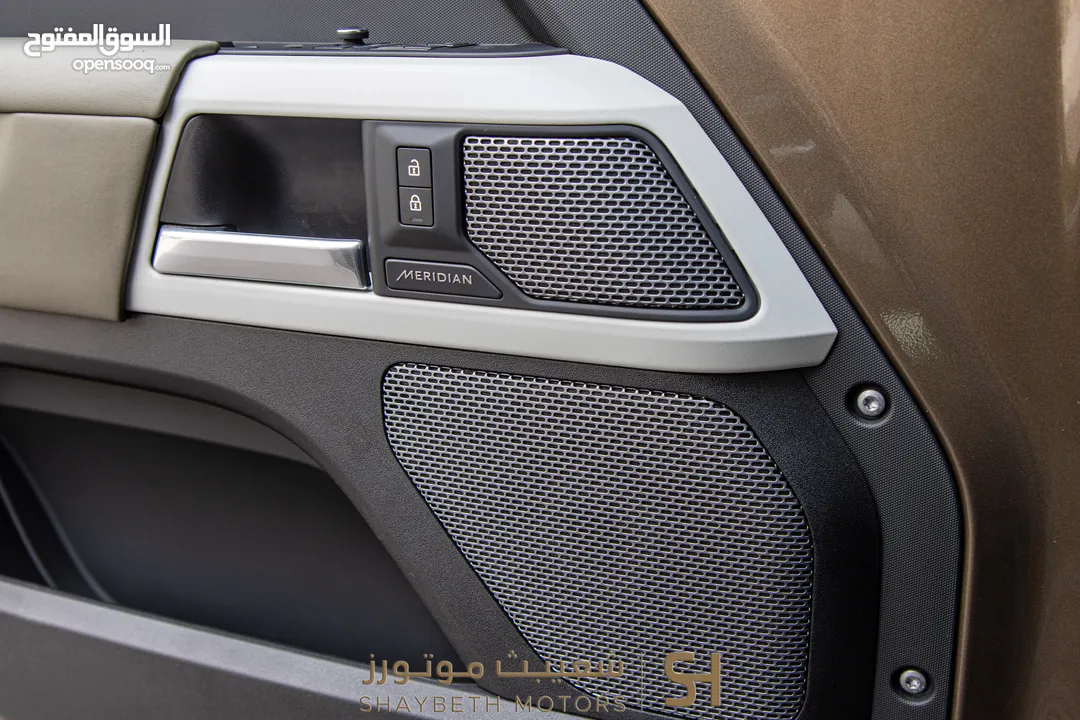 Land Rover Defender 2022 Plug in hybrid Black package
