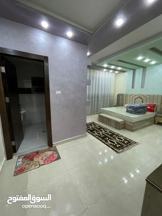 فرصتك الذهبية لاستئجار فيلا فاخرة بمواصفات راقية