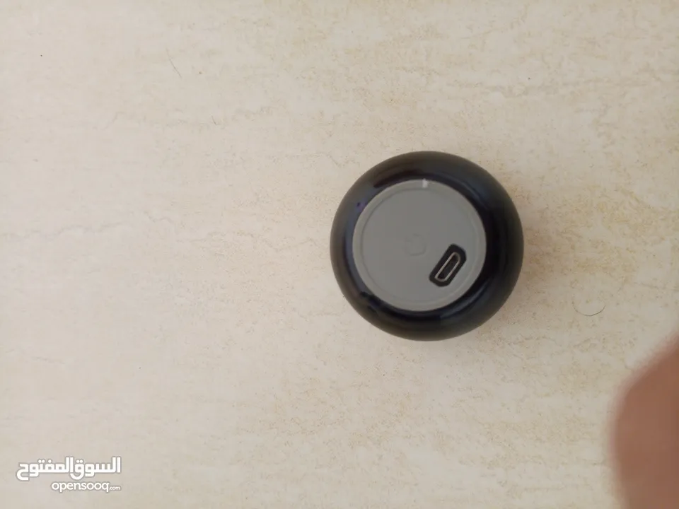 سماعه سبيكر صوت جدا عالي زائد شاحن 3 × 1 ثلاث مداخل شحن سريع زائد شاحن للسماعه وجهاز تخزين 32 gb