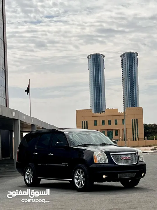 GMC YuKON DENALi 2012 GCC V8 price 36,000 A