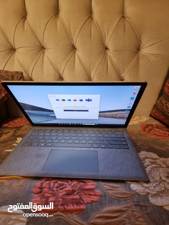 قابل للتفاوض لابتوب ميكروسوفت سيرفيس بحالة الوكالةcore i5 الجيل العاشر