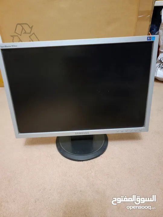 Desktop PC Core i3 كمبيوتر ديسك توب مع شاشتين كامل للبيع باقل من سعر القطع