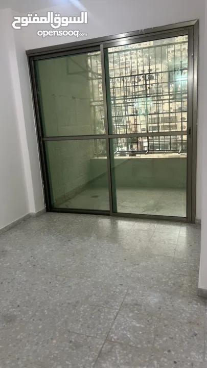 بيت للايجار في شارع الجامعه