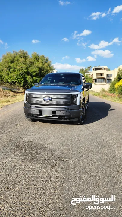 f150 lightning 2022 lariat fully loaded فحص كامل