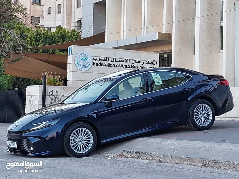 تويوتا كامري 2025 عداد زيرو// وارد الوكالة الأردنية// كفالة الوكالة