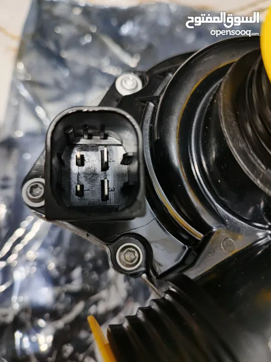 طرمبة ماء bmw  اصلية