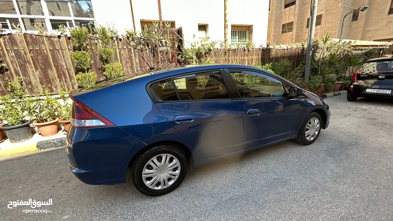 هوندا انسايت 2013  Honda insight 2013