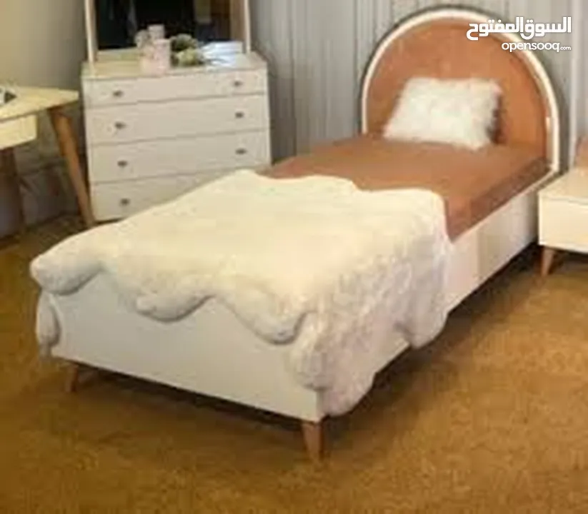 مطلوب غرفه مفروشه