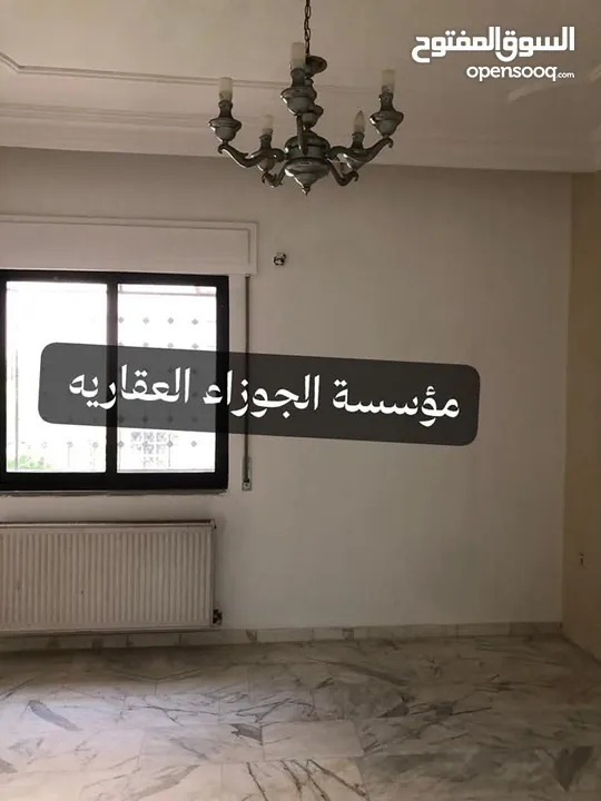 بيت مستقل فارغ للايجار في منطقة الزهور مساحة 250 متر داخلي مع حديقة 300 متر