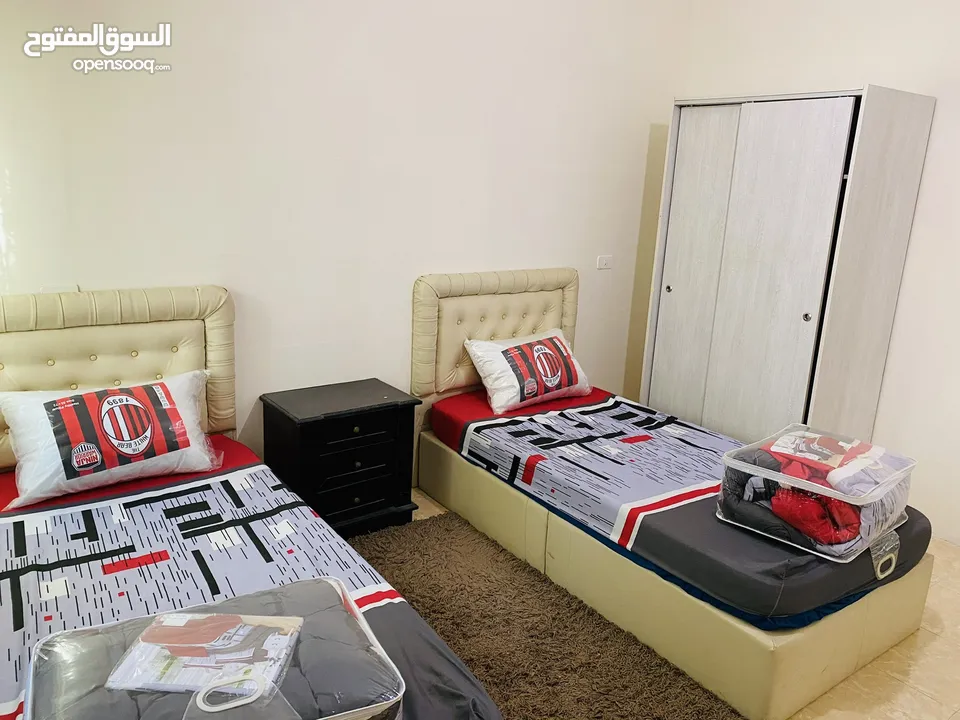 ستوديو مفروش مع حديقه للايجار لطلاب جامعة العلوم التطبيقية