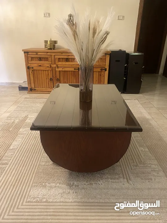 طاوله وسط بدون زجاج