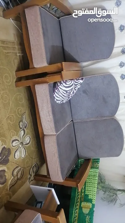 مورس 7 مقاعد بحاله جيدا جدا اسفنج ووجه جديد ضغط عالي