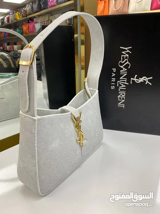 حقائب ماركات عالمية