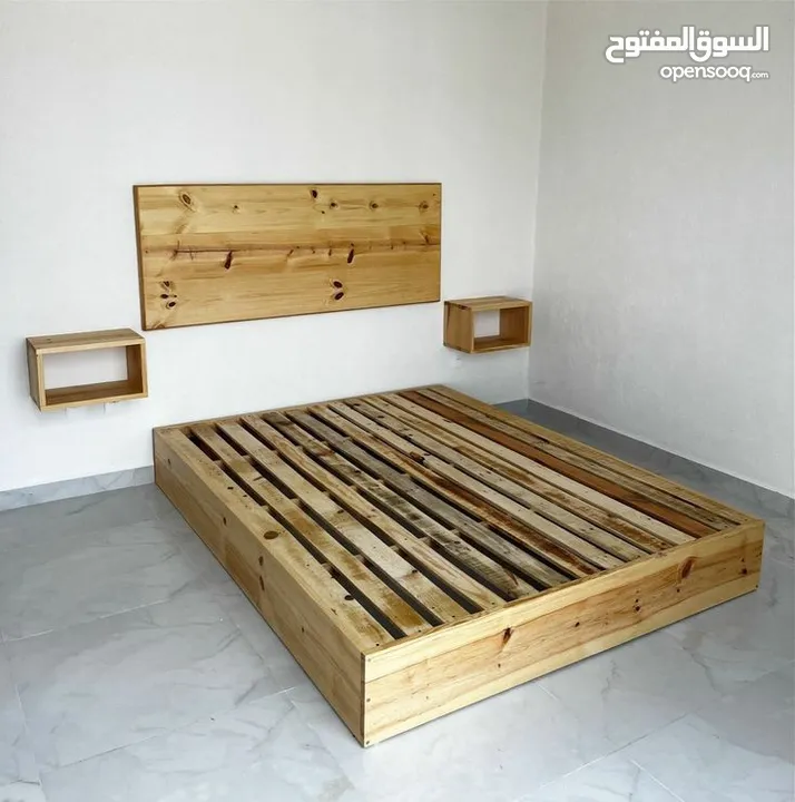 قطع من الخشب الطبيعي فاخرة في عنا كل الاحجام