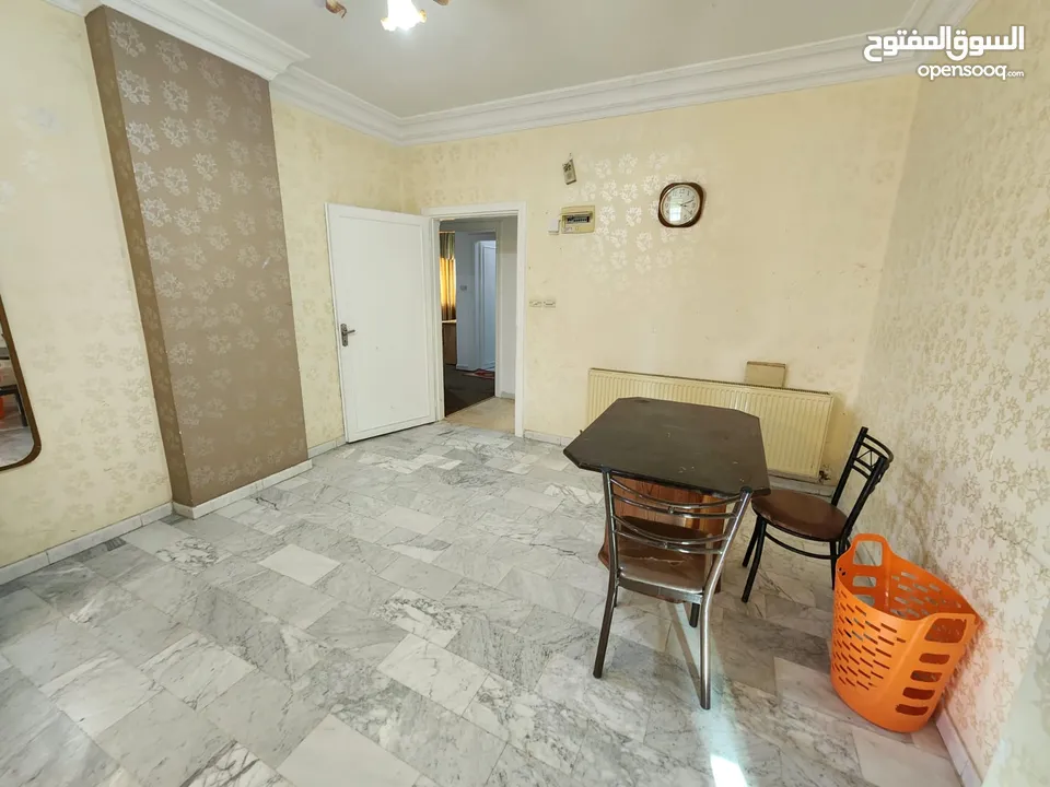 شقة مفروشة للبيع في منطقة طلوع نيفين - REF: 14674