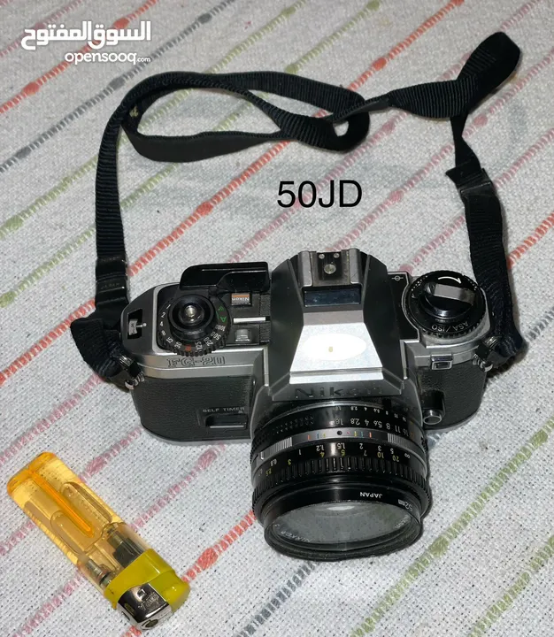 كاميرات قديمة. الأسعار على الصور.