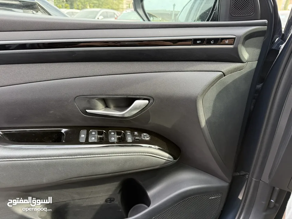 هونداي توسان ترخيص 2020 محرك 1600 بنزين+بطاريه مساعده دفع 4*4