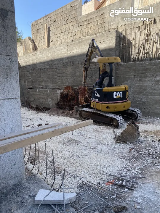جرافات صغيرة للإيجار اليومي أسبوعي شهري وحفاوه بيبي
