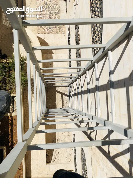 مصعد خارجي كامل مواصفات جيدة جدا مع سيفتي كامل