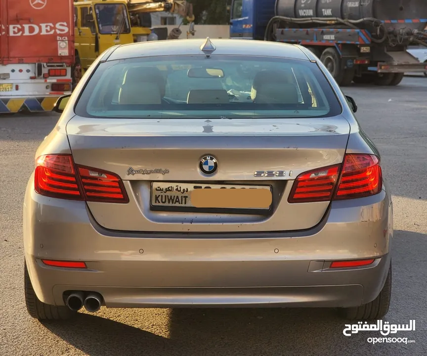 BMW 528   - صيانات التوكيل ماشيه 65 الف كيلو