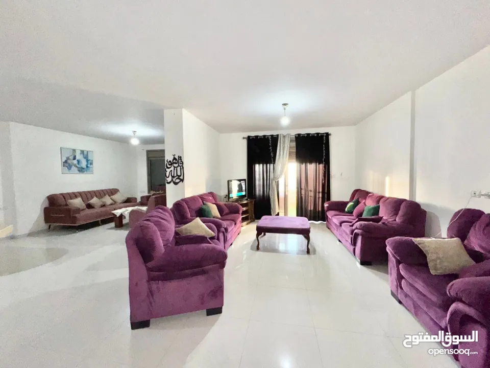 شقة للبيع وسط رام الله خلف مدرسة الراهبات