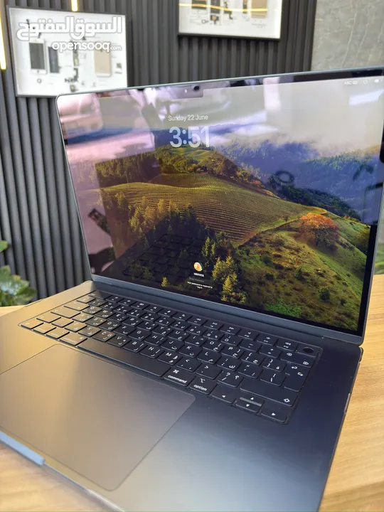 MacBook Air 15” M3  2023 RAM 8GB  SSD 256GB
