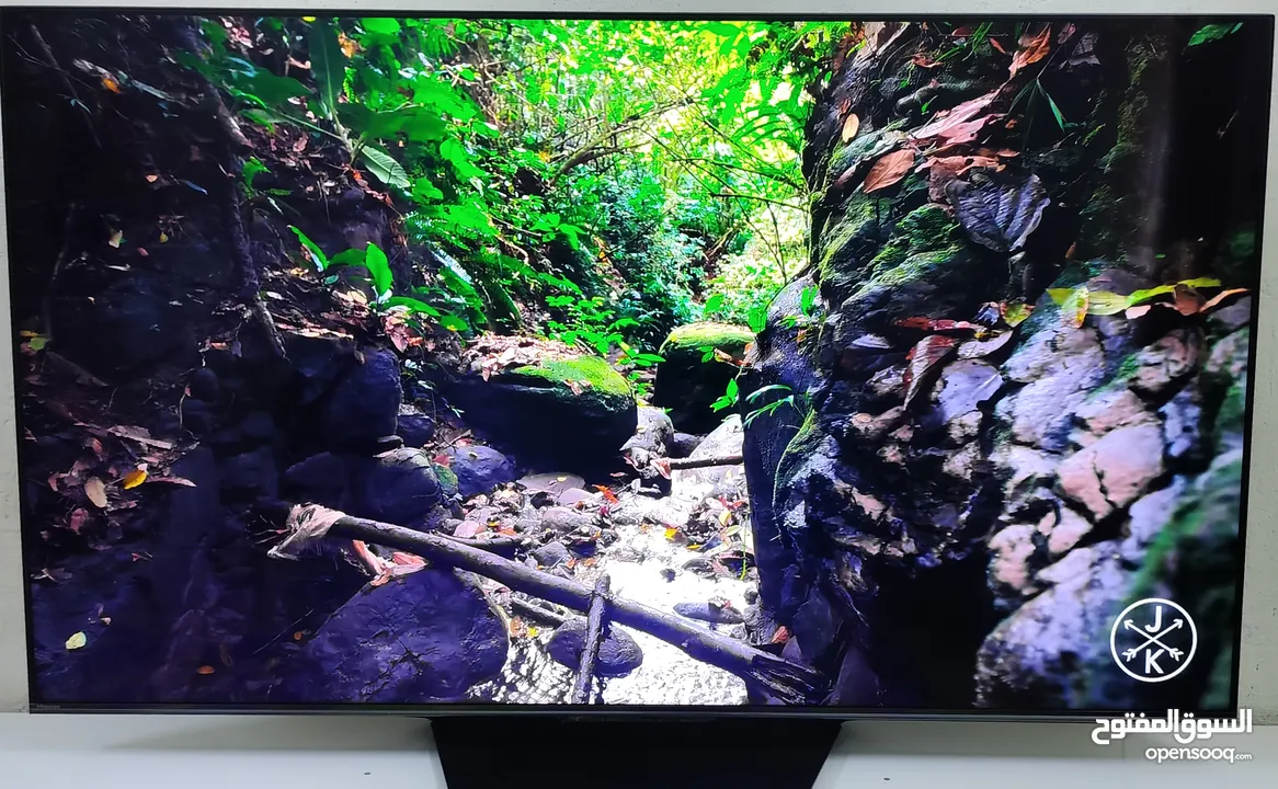 HISENSE 65U7N Class U7 Series Mini-LED ULED 4K Vida, 65 Inch شاشة هايسنس حجم 65