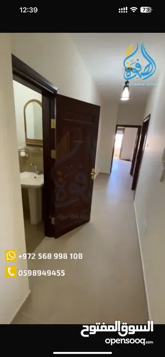 شقه مستقله من ضمن فيلا مميزة للايجار مساحع كبيرة و اطلاله مميزة مكان مميز وهادئ للسكن