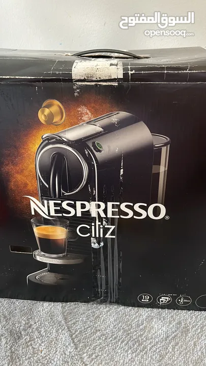 ماكينة قهوة نيسبريسو جديدة غير مستخدمه ابدا