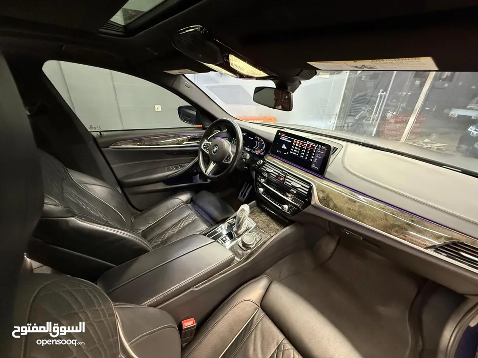 BMW M550i 2022 رقم بغداد