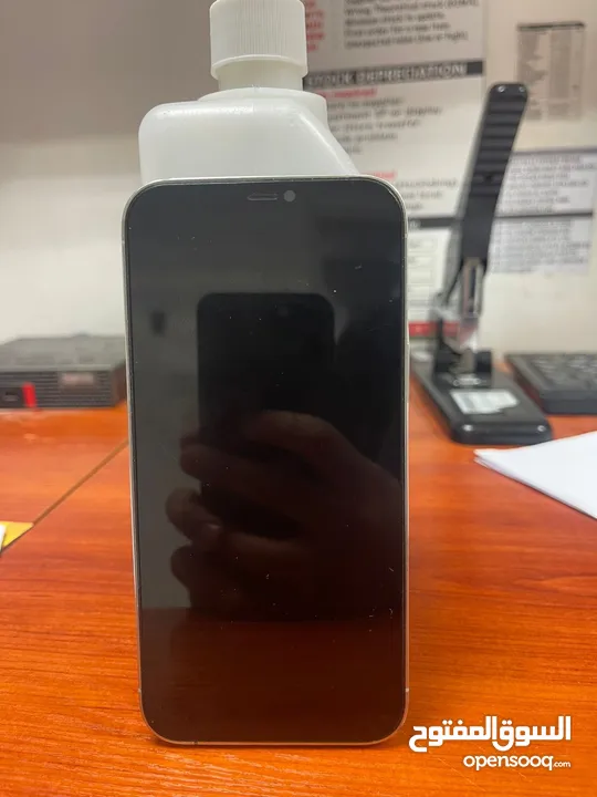 iPhone 12 Pro Max للبيع