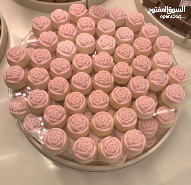 La BonBon Chocolate  شوكولاته شغل يدوي مميزة بجودة عالية  و مصممة لالك انت ، شوكولاته بلجيكي و فرنسي