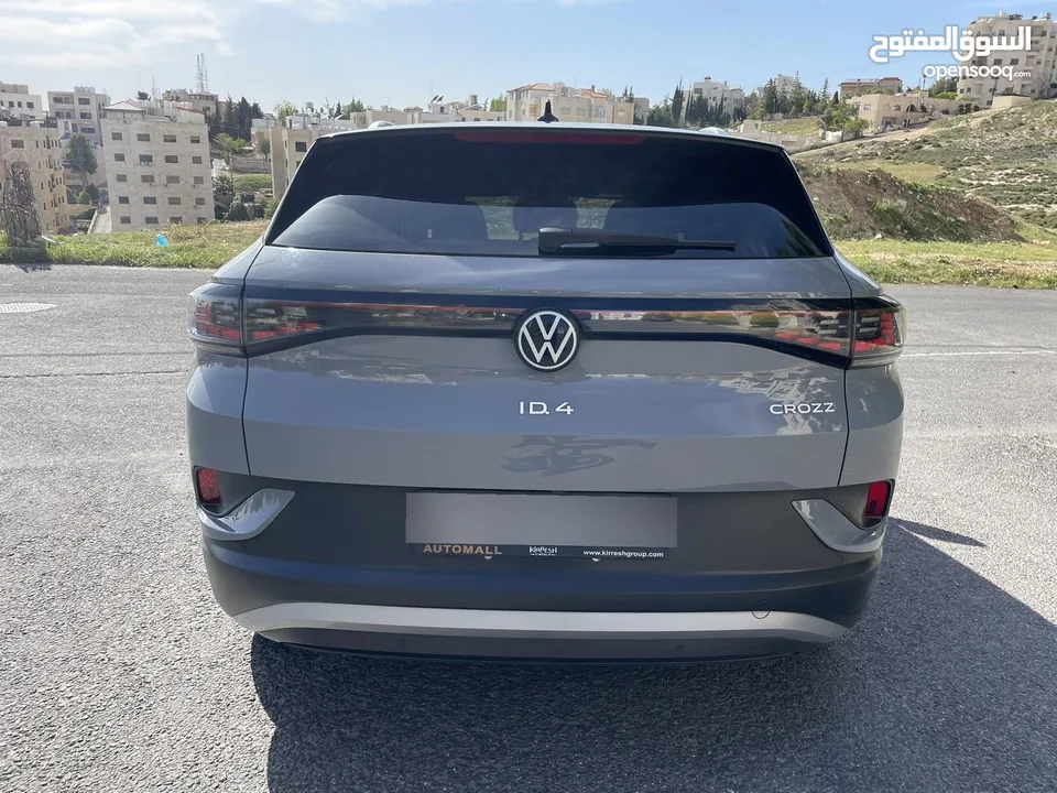 Volkswagen VW ID4 Crozz Pro 2021 استعمال شخصي فقط و فحص كامل للبيع
