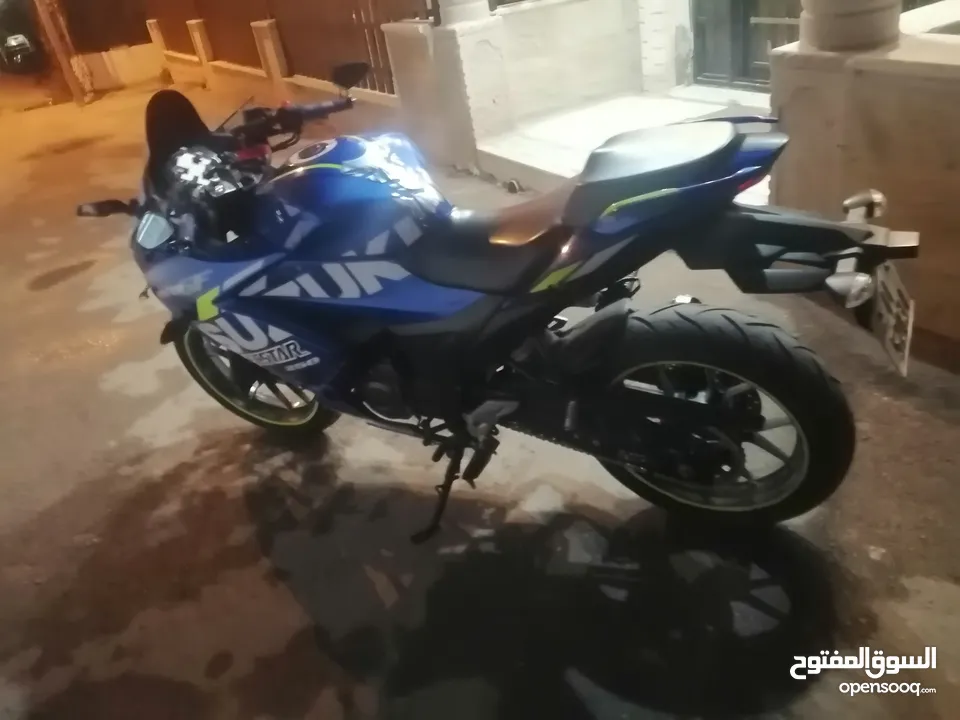 سوزوكي جكسر 250cc