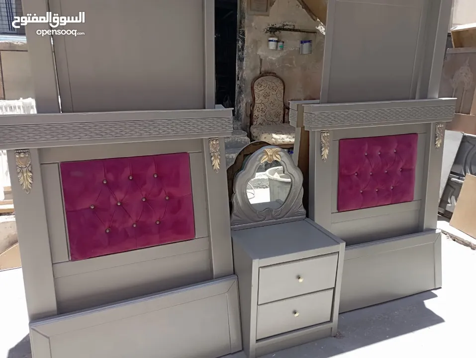 غرفه بناتيه  بحال الجديد خشب لاتيه