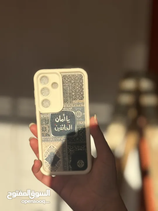 كفر تلفون جديييد -Galaxy S24 رائع و راقي و الالوان نار و الكتابة واضحة و حلوة والتوصيل المجاني جامعة