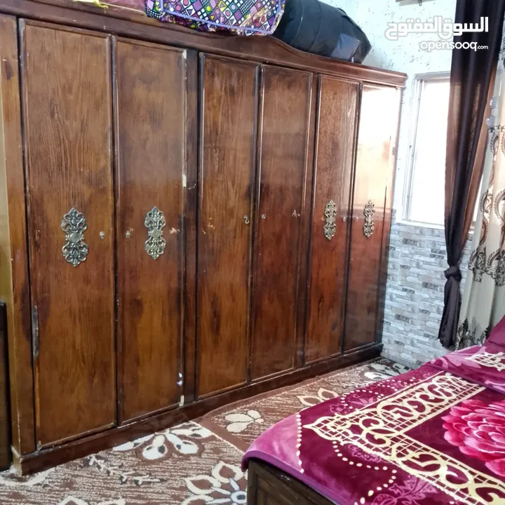 غرفة  نوم  للبيع بداعي السفر