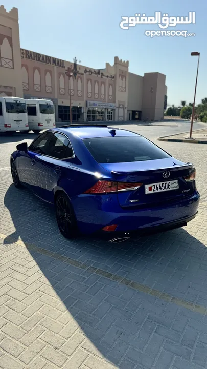 للبيع لكسز is350 f sport