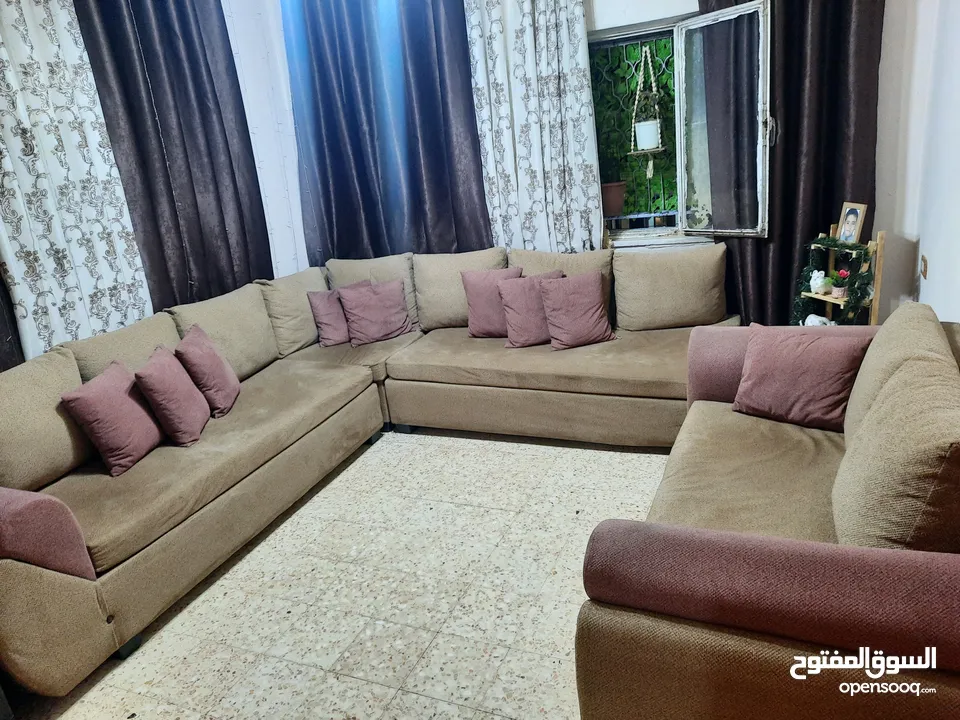 طقم كورنر للبيع بحالة ممتازة