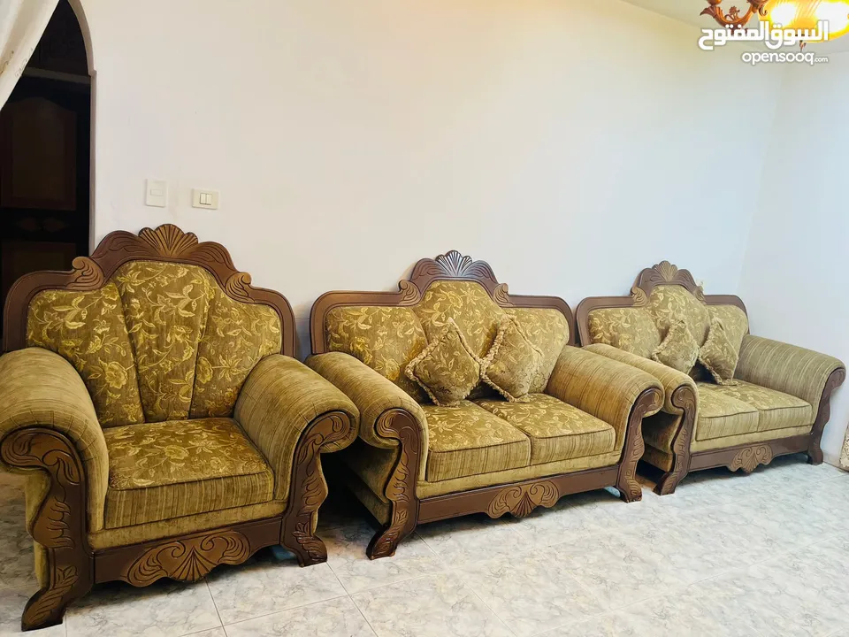 طقم كنب مستعمل جديد