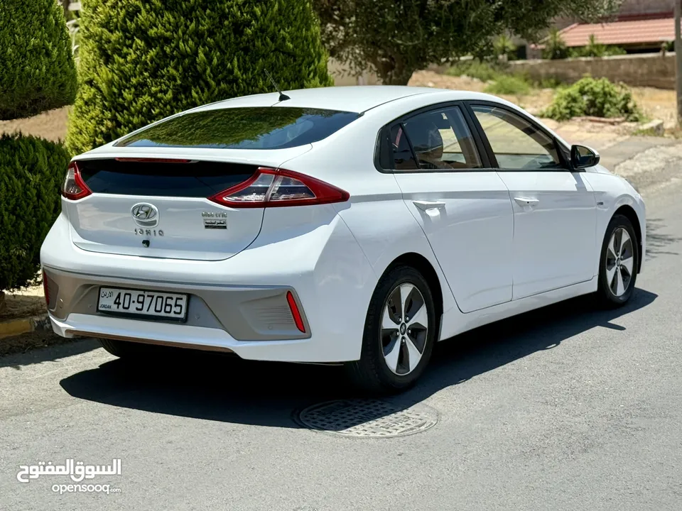 هيونداي ايونيك 2018 فل وفحص ماشيه 90 الف كاش واقساط بدفعه 2000 دينار