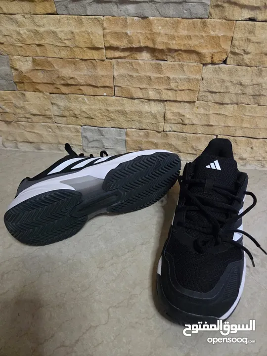 À VENDRE : Chaussures Padel Adidas CourtJam
