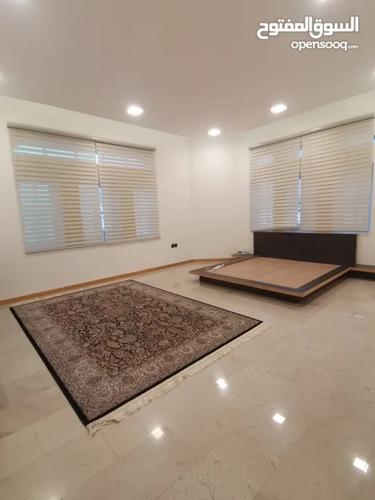 For Rent 4 Bhk +1 Furnished  Villa In Boucher   للإيجار 4 غرف نوم + 1 فيلا مفروشة في بوشر