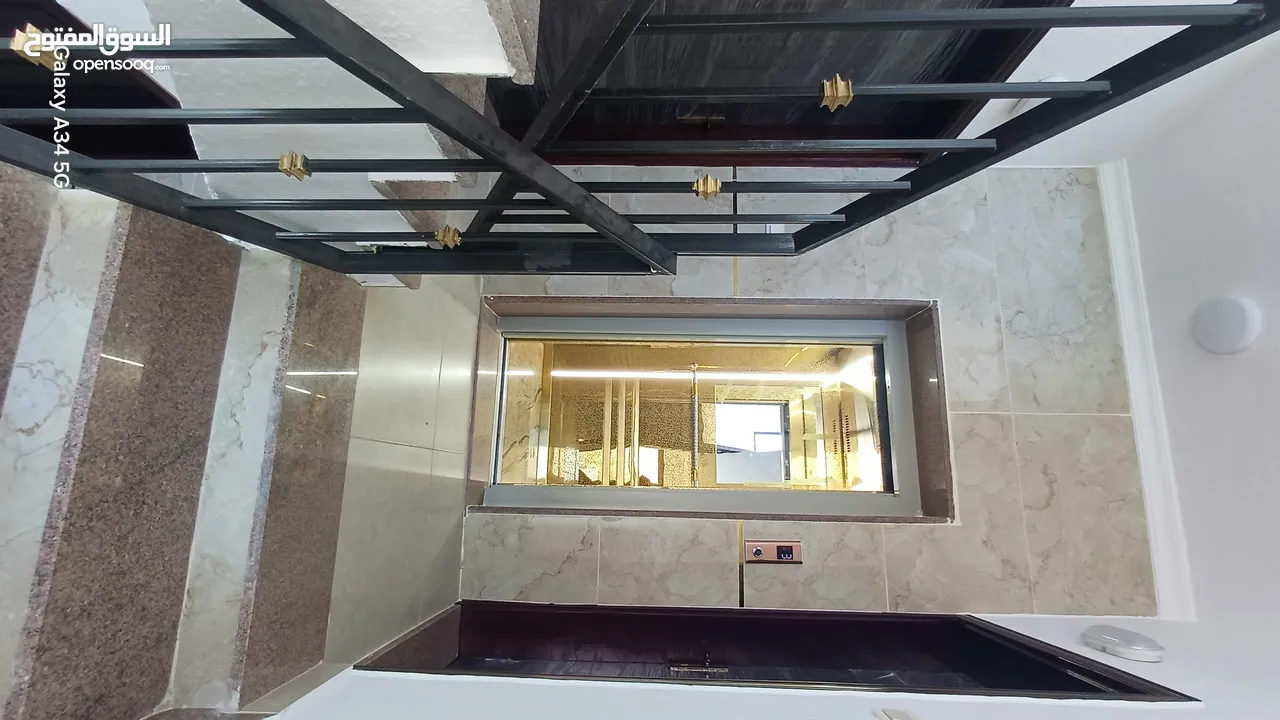 شقة فاخرة للبيع التاسعة اهالي طابقية ط3هندسي رواف 151 م