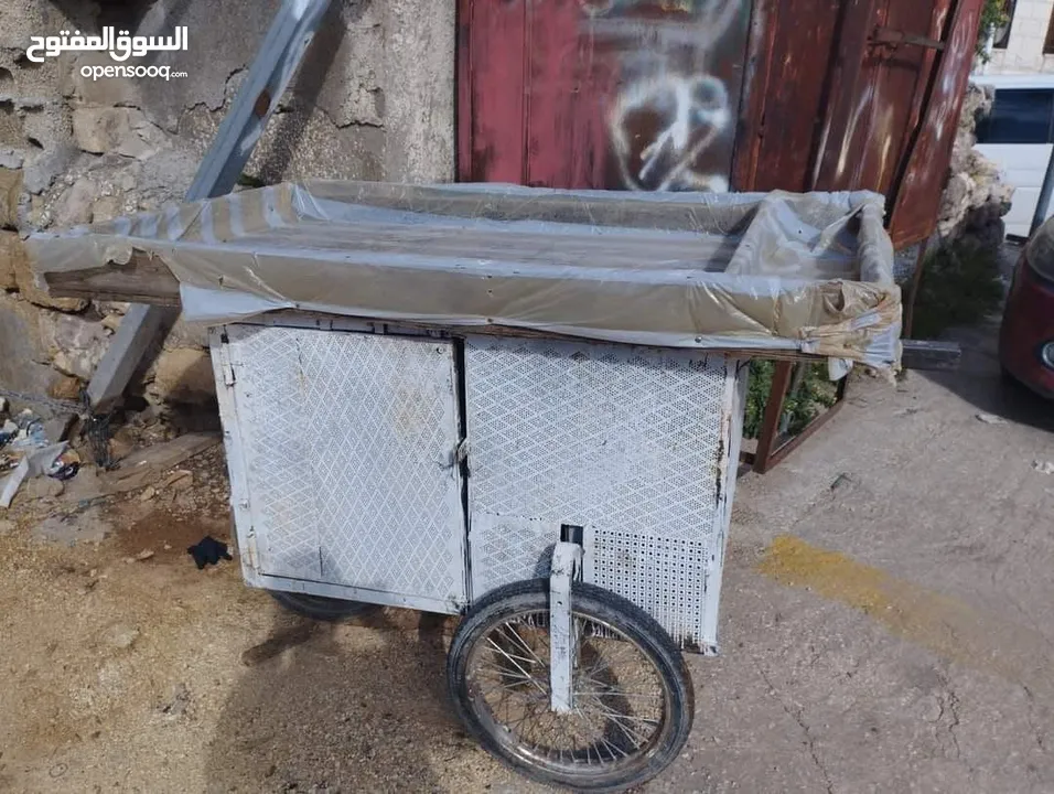 عرباية متنقلة لبيع الخضار مستعمل او جديد بسعر معقول