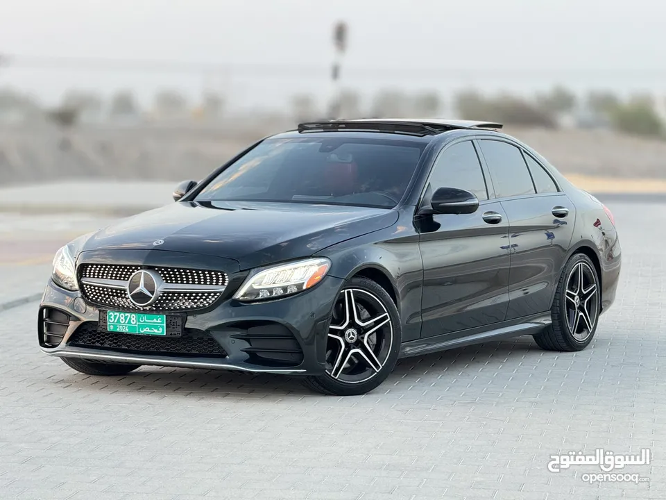 مرسدس C 300 موديل 2019 بلون مميز وارد كندا حساسات كمره 360 اصل AMG