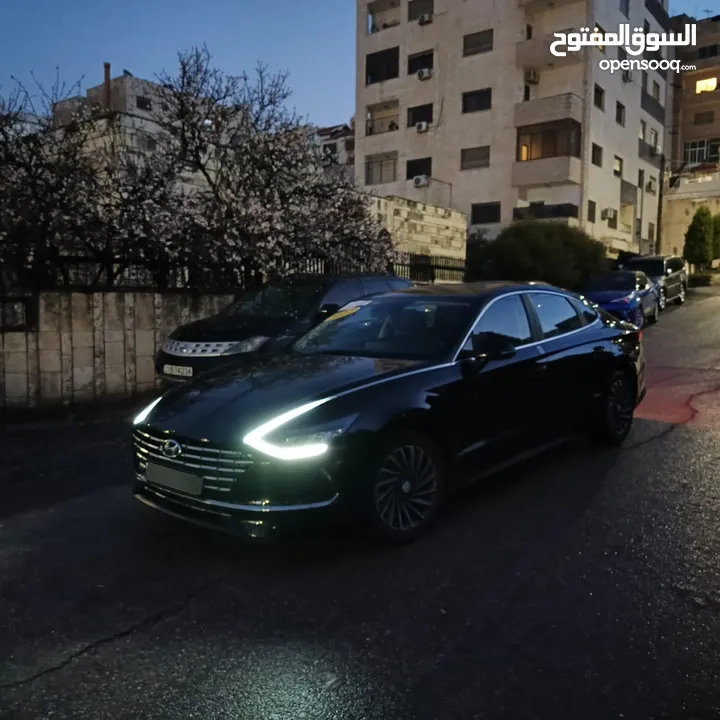 هيونداي سوناتا 2022 لون اسود ملوكي فحص كامل جمرك حديث ممتازه بدون حوادث هايبرد