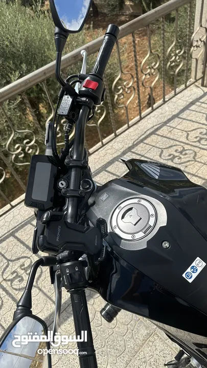 دراجة هوندا cb300 للبيع