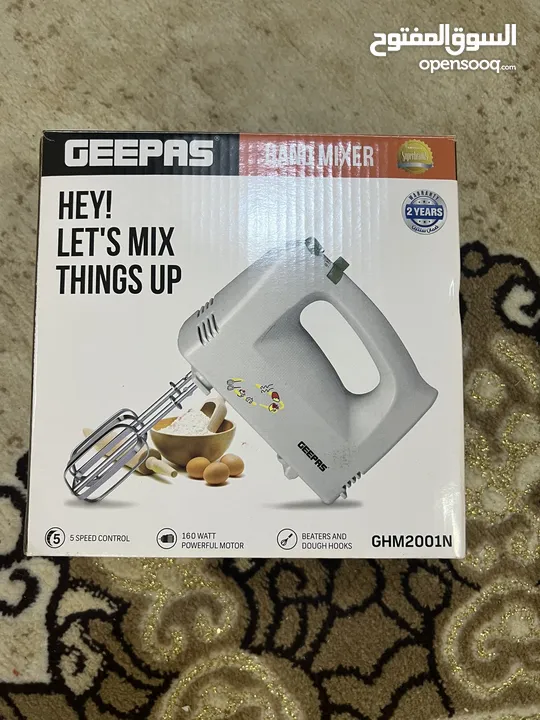 خلاط يدوي كهربائي جديد Geepas للبيع