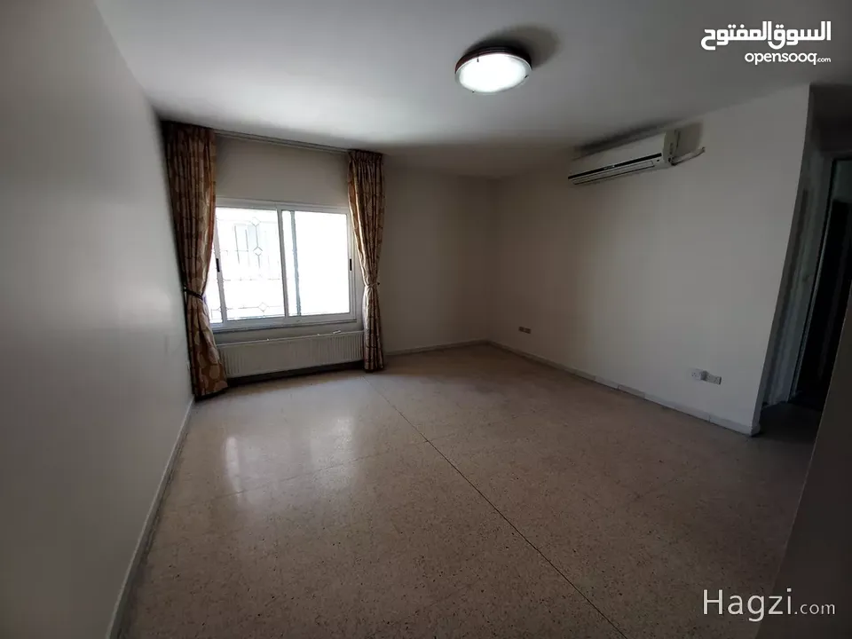 شقة غير مفروشة للإيجار 355م2 ( Property 17358 ) سنوي فقط